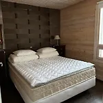 Hietavilla Aurora - Hot Tube - Sauna - Fireplace - 11kw Ev-refuel - Landscape View - Silence - Free Wifi Rukatunturi