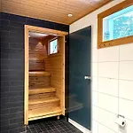 Hietavilla Aurora - Hot Tube - Sauna - Fireplace - 11kw Ev-refuel - Landscape View - Silence - Free Wifi וילה *