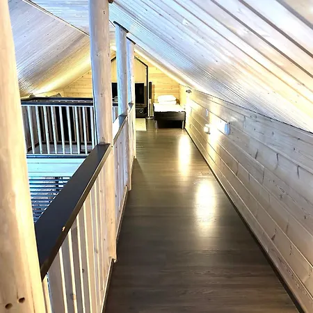 Hietavilla Aurora - Hot Tube - Sauna - Fireplace - 11kw Ev-refuel - Landscape View - Silence - Free Wifi Villa