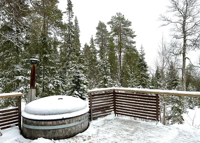 Hietavilla Aurora - Hot Tube - Sauna - Fireplace - 11kw Ev-refuel - Landscape View - Silence - Free Wifi 鲁卡
